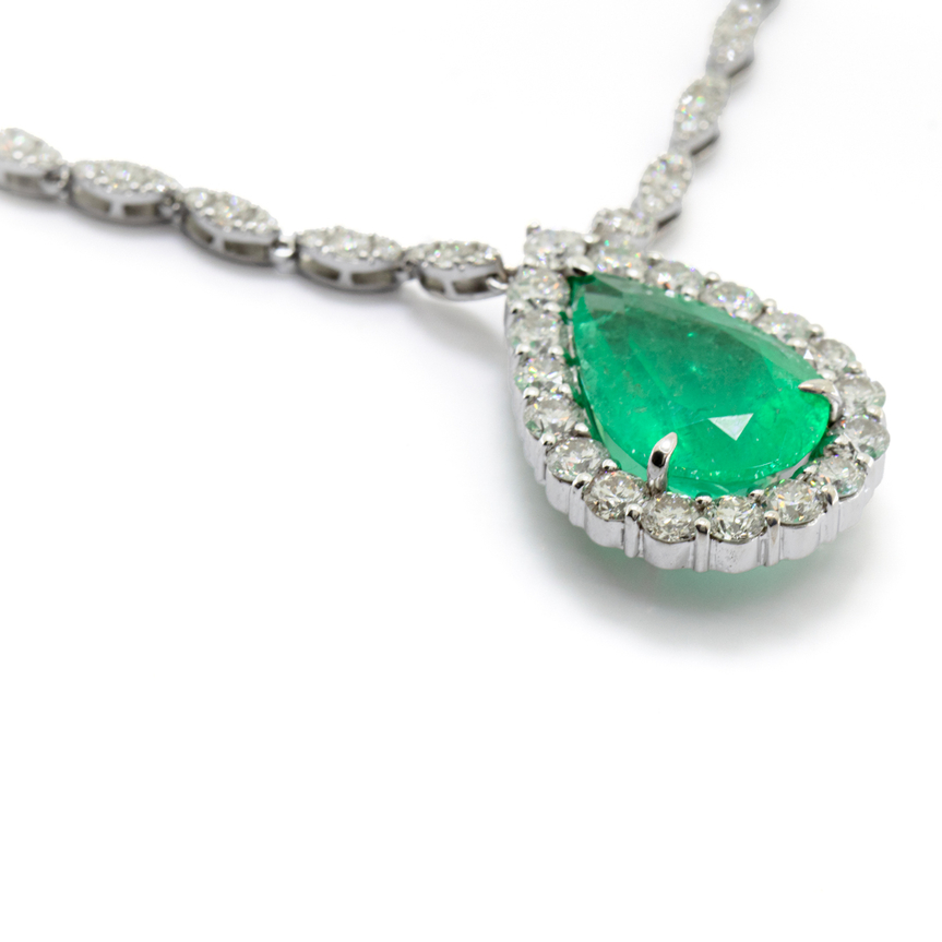 imagem do produto Gargantilha com Esmeralda Muzo Gota e Diamantes Navete