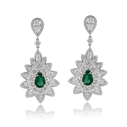 Brinco Esmeraldas e Diamantes