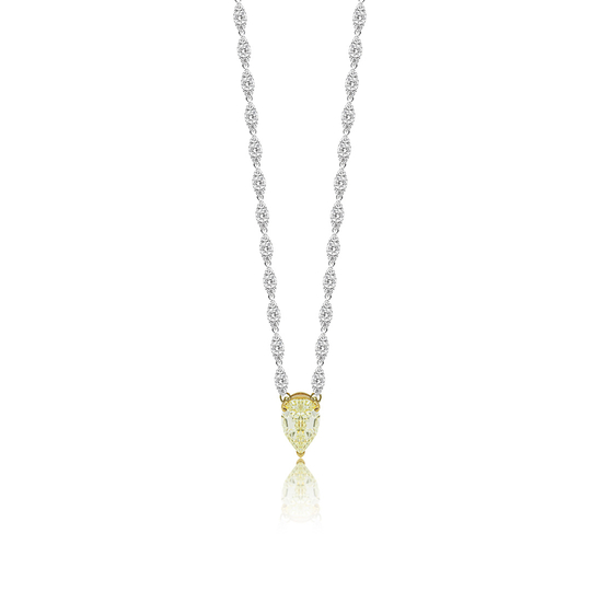 Gargantilha Rivière Navete com Fancy Light Green Yellow 3,52ct
