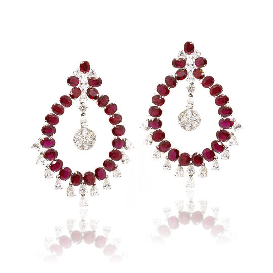 Brinco Passion com Rubis Ovais e 5,17ct