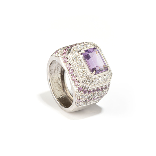 Anel Ametista com Safiras e Diamantes