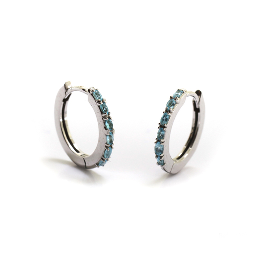 Argola Mini Classic em Ouro Branco com Turmalinas Paraíba