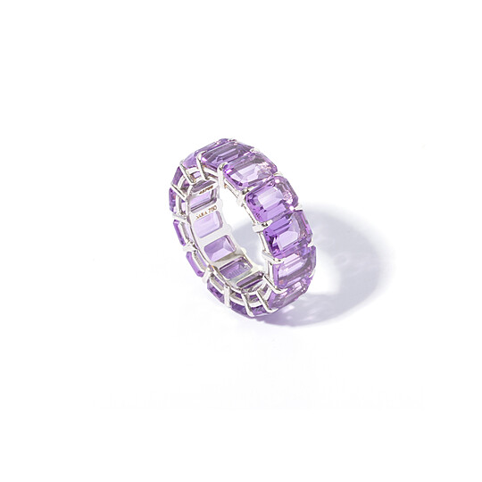 Aliança Inteira com 14 Ametistas Emerald Cut