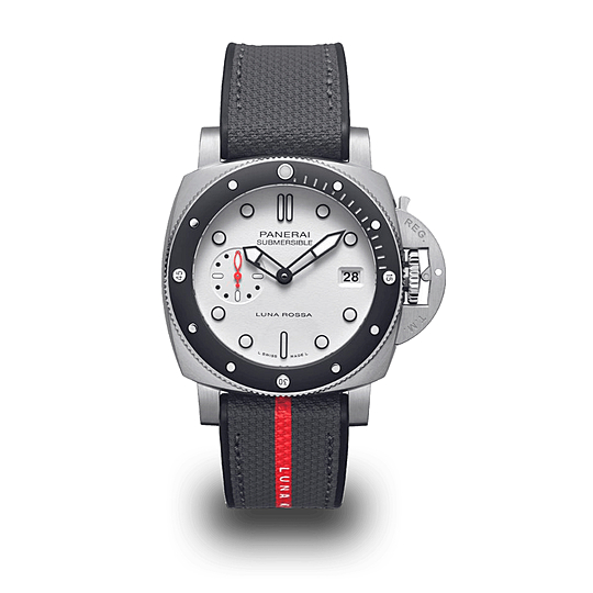 Submersible Luna Rossa