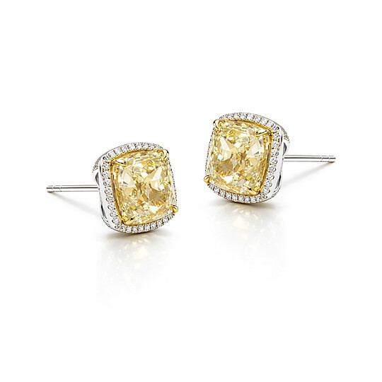 Brinco Diamante Cushion