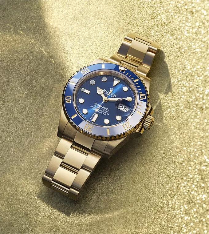 Comprar Submariner Date Oyster, 41mm, ouro amarelo
